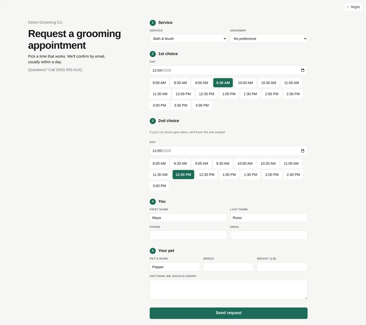 Online booking form with service, times, client, and pet fields.